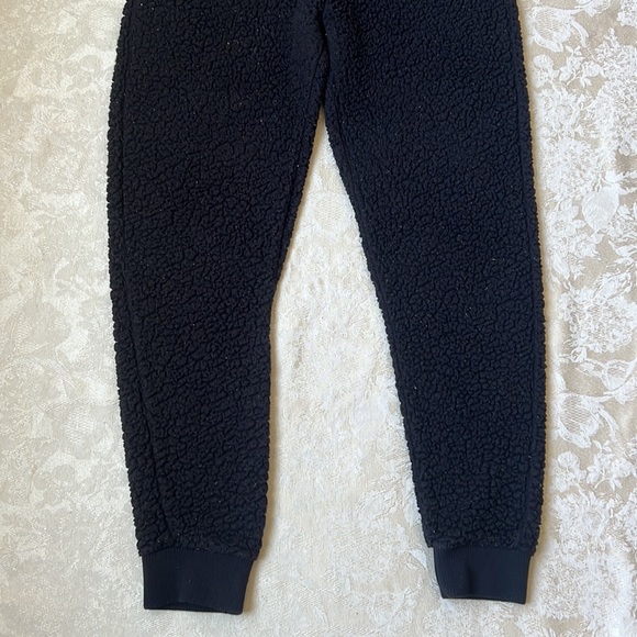 5/$25 Weekend Edition Teddy Sweatpants - Picture 3 of 8